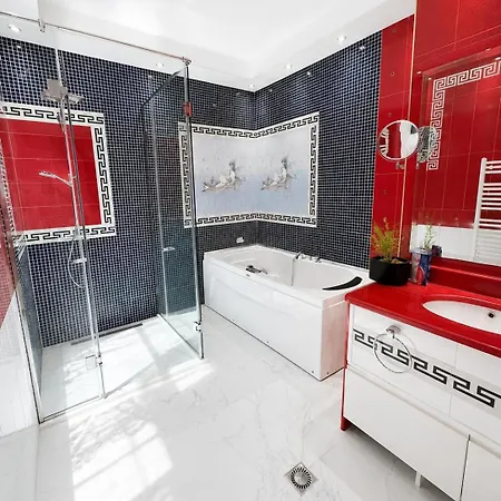 Luxury Executive In Blloku Appartement Tirana