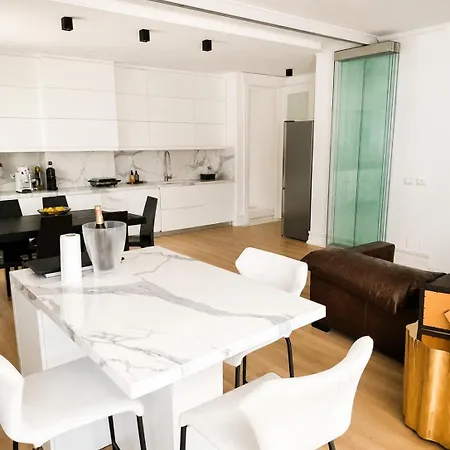 Luxury Executive In Blloku Appartement *